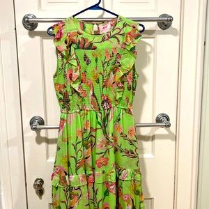 Banjanan dress. Med. Lime/apple green. Button closure in back. Only worn once!